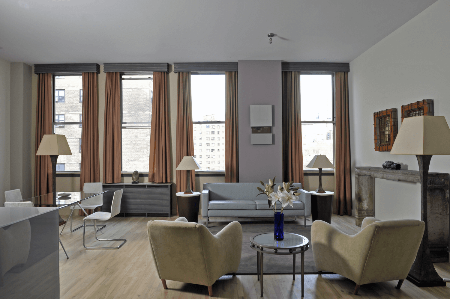 Experience the epitome of modern loft living in the heart of the West Chelsea Art District at Loft 25, a luxurious condominium situated in a former pre war ink press ...