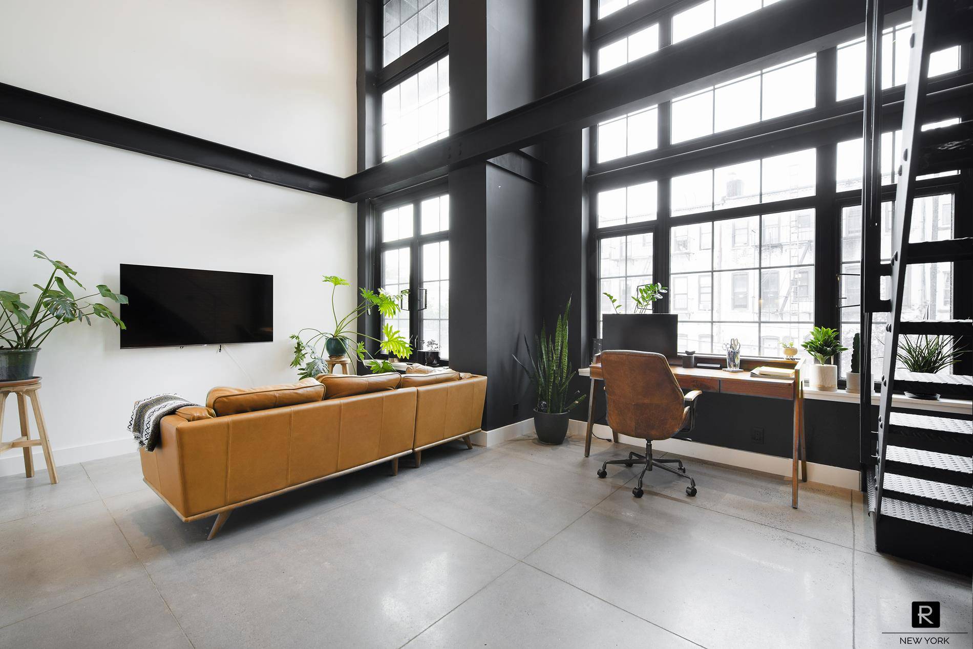 Inspired by Greenpoint loft living, 173 Bayard Street, 2R is the quintessential testament to industrial chic design.