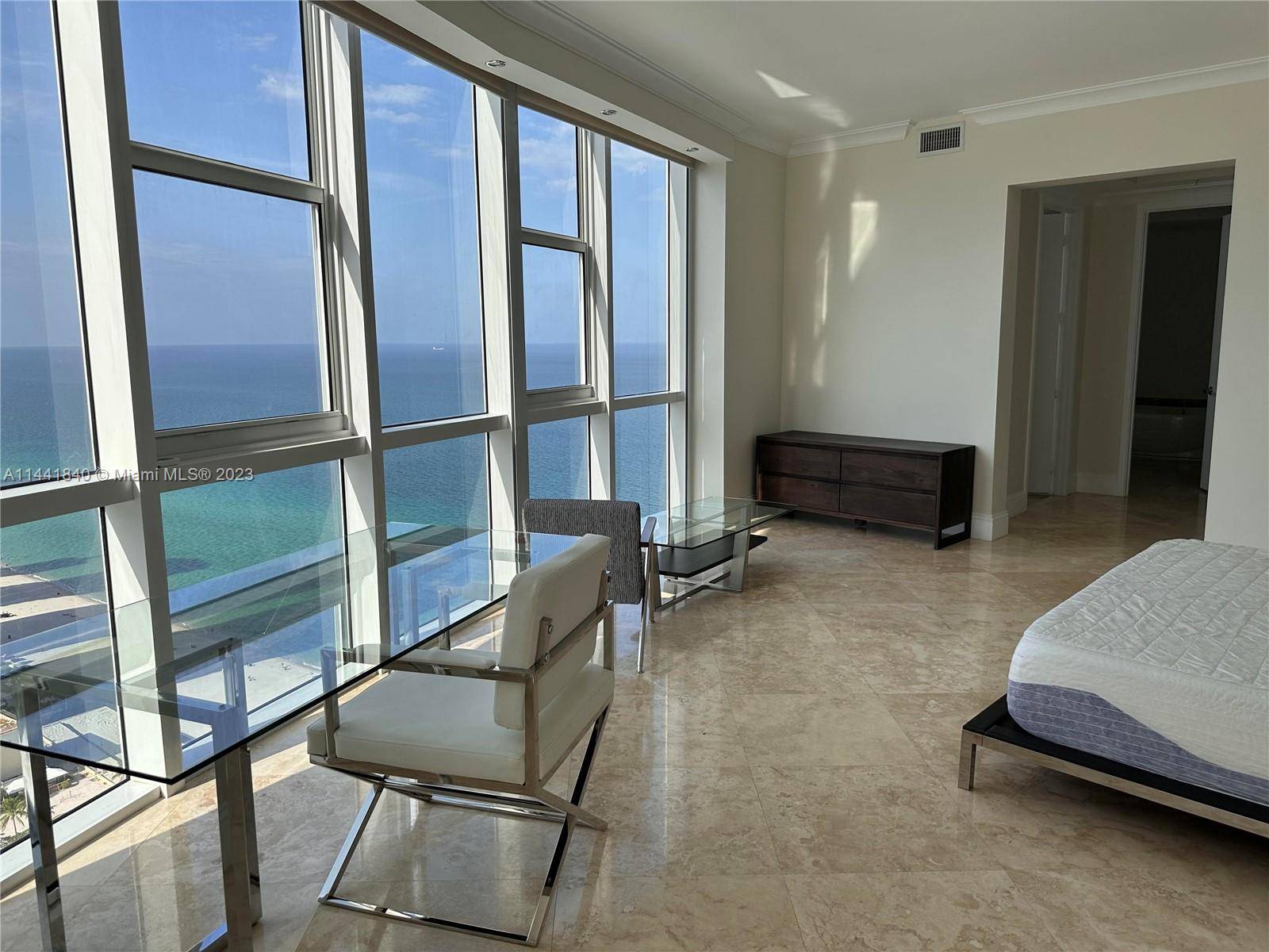 Breathtaking, lavish 3 bedroom plus 2 dens spread over 3016 sq feet plus balcony.