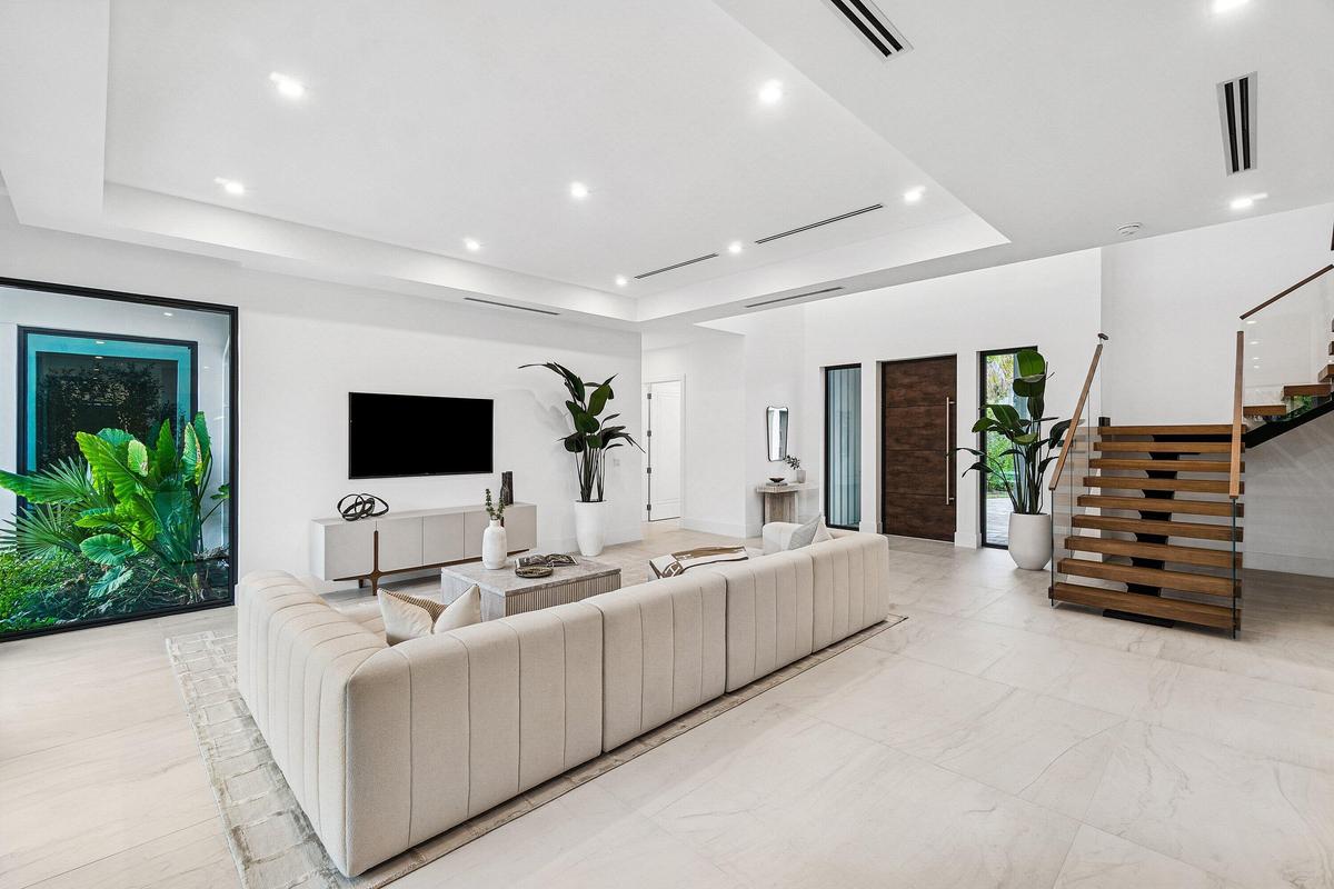 004-3100PalmDrive-DelrayBeach-FL-33483-S