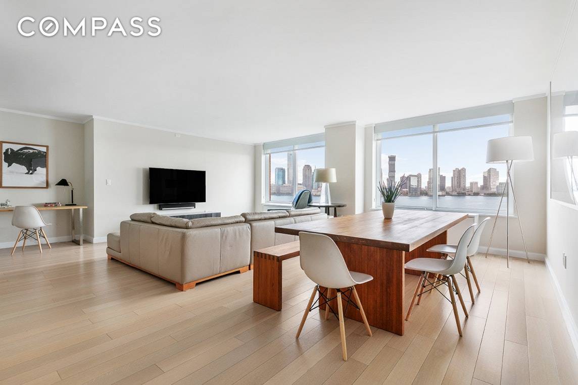 Perched on the 9th floor with open views of the Hudson River comes this amazing 2 bedroom 2 bathroom at River amp ; Warren a premier full service luxury condo ...