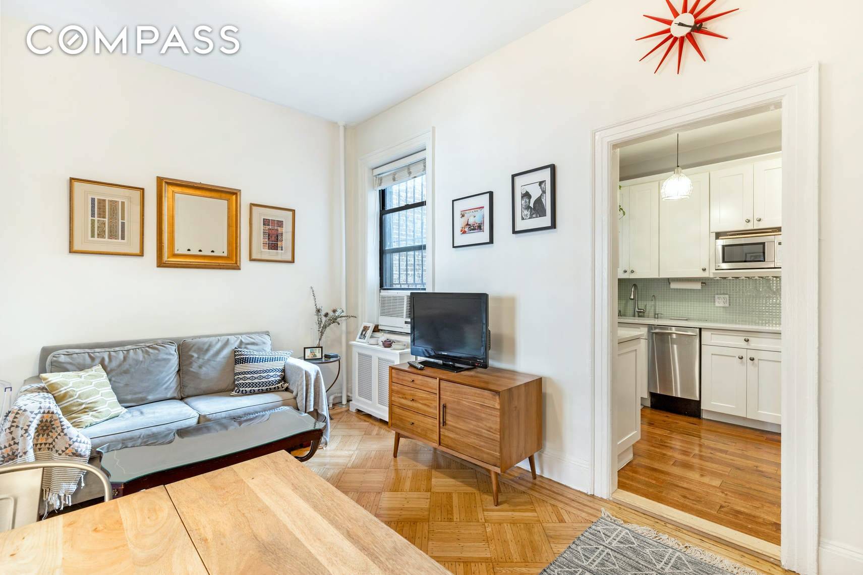 An unheard of value on one of Boerum Hill's most coveted blocks, this recently renovated, sun splashed, 1 bedroom, 1 bathroom co op apartment is both charming and in excellent ...