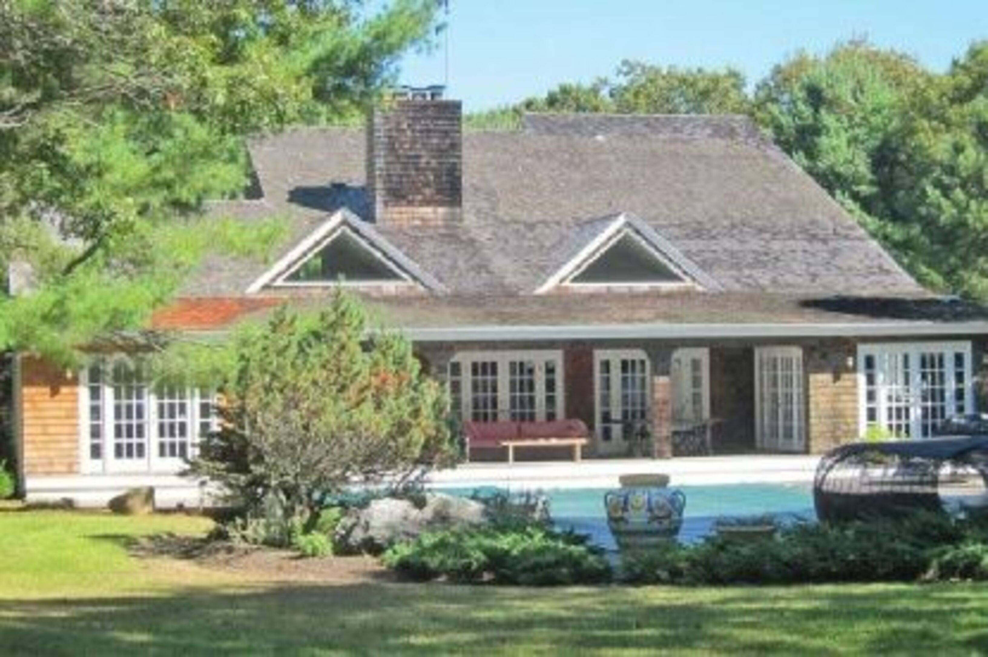 Incredible Sag Harbor property with ALL the amenities 