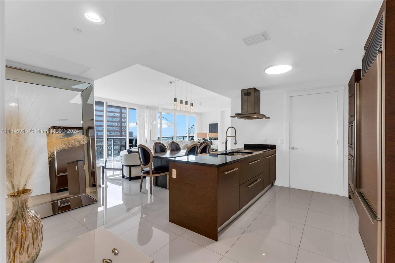 FABULOUS FURNISHED 2 BEDS 2 BATHS UNIT IN THE 35TH FLOOR AT THE FAMOUS ICON BRICKELL TOWER II WHITE PORCELAIN TILES AMAZING WATER AND CITY VIEWS THE ICON IS A ...
