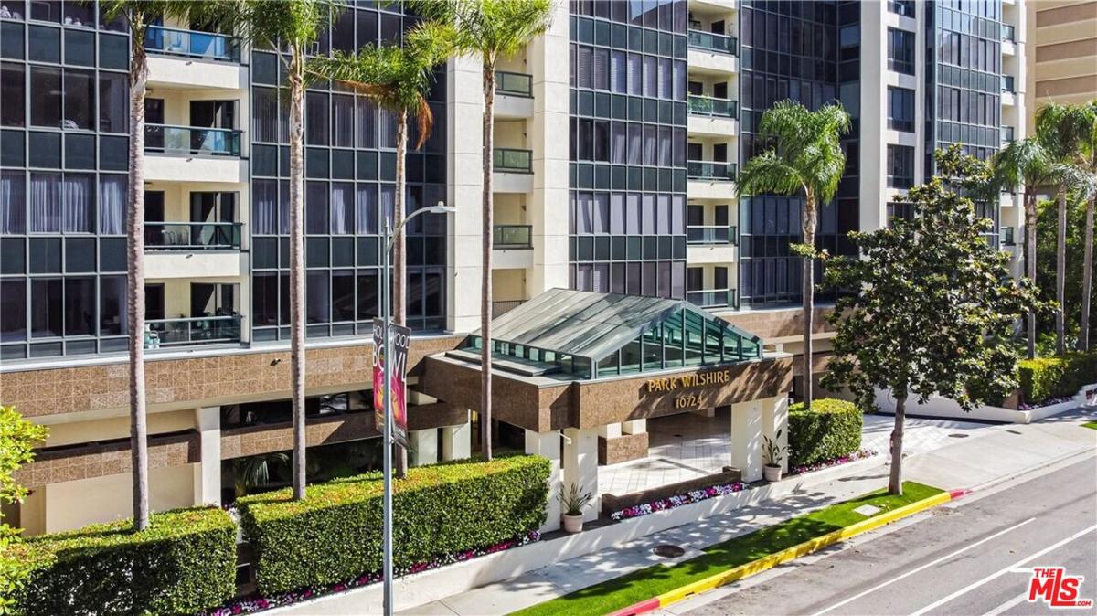 10724 Wilshire Blvd.