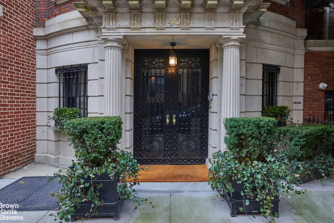 No broker's fee ! Located just off Madison Avenue on East 74th Street in the Lenox Hill neighborhood, this furnished two bedroom, two bath duplex home is positioned on the ...