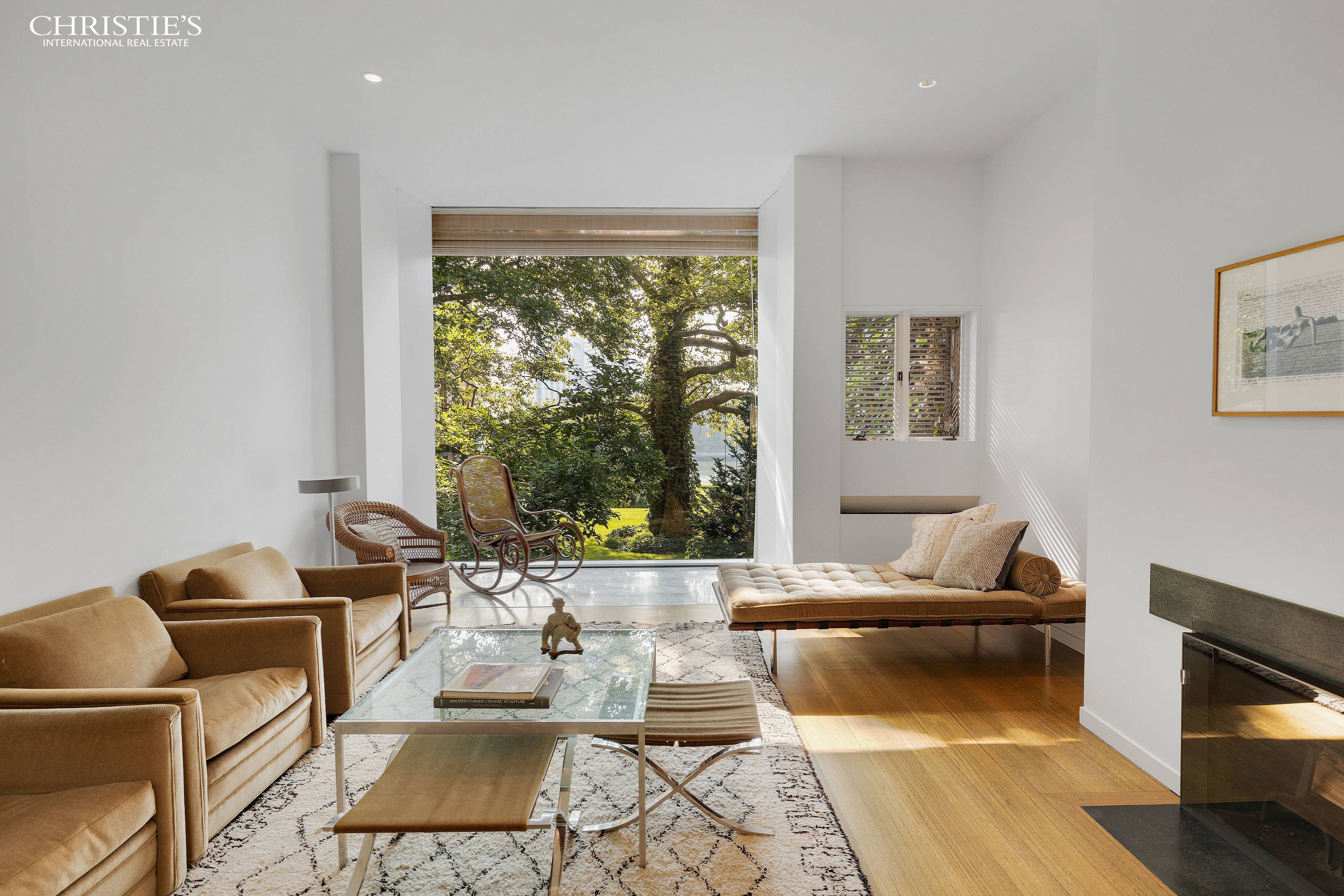 THE I. M. PEI RESIDENCE 11 SUTTON PLACE Perched above Manhattan's East River and located within the prestigious tree lined enclave of Sutton Place is this historic townhouse and home ...
