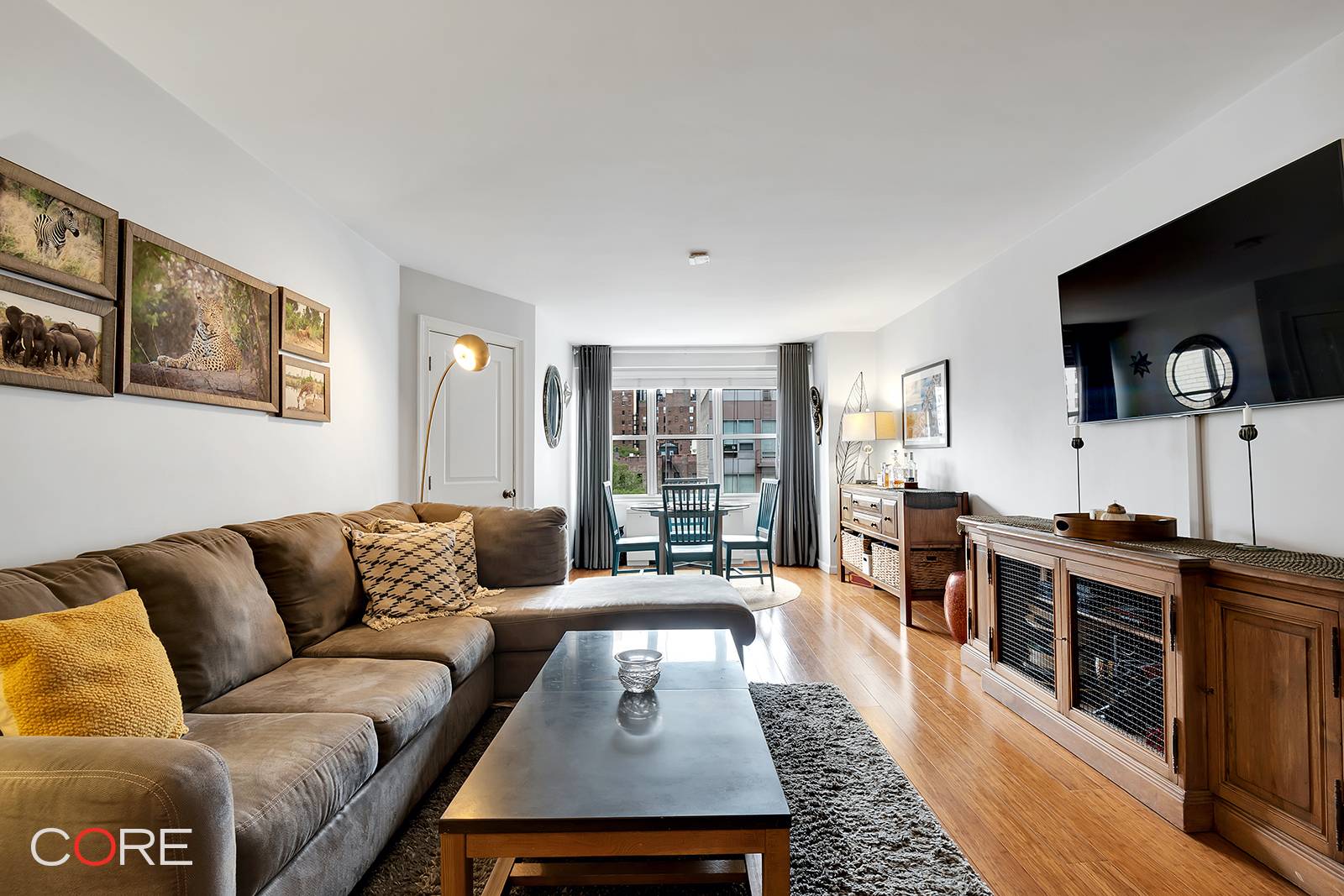 An exceptional, renovated high floor one bedroom apartment with open city views in the heart of Gramercy.