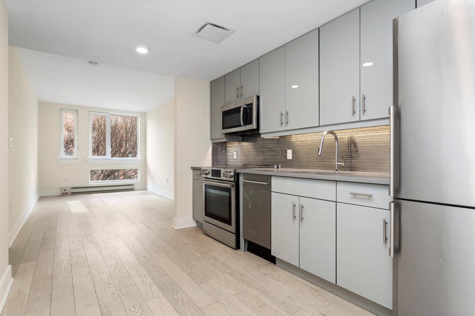 Modern residences at 142nd Street amp ; Frederick Douglas Blvd2 Bed 2 Full Bath apartment Elevator Laundry Resident super Dishwasher Central AC Roof deck Video Intercom306 West 142nd Street brings ...