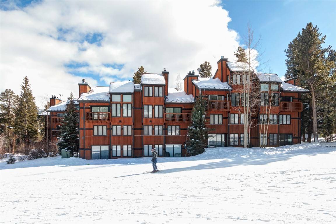 This charming one bed, one bath condo offers mountain living at its finest with its convenient ski in and ski out access and prime location on the main floor of ...