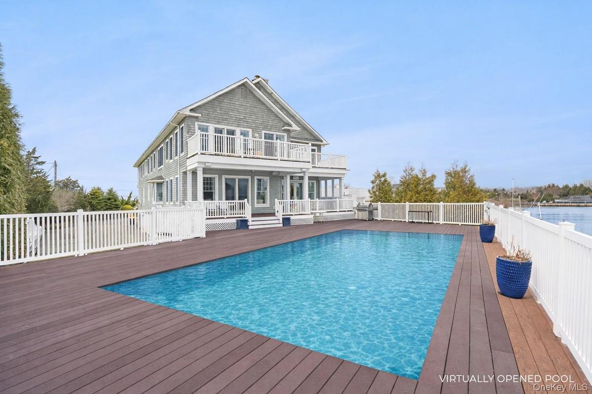 Welcome to 176 Beach Lane!