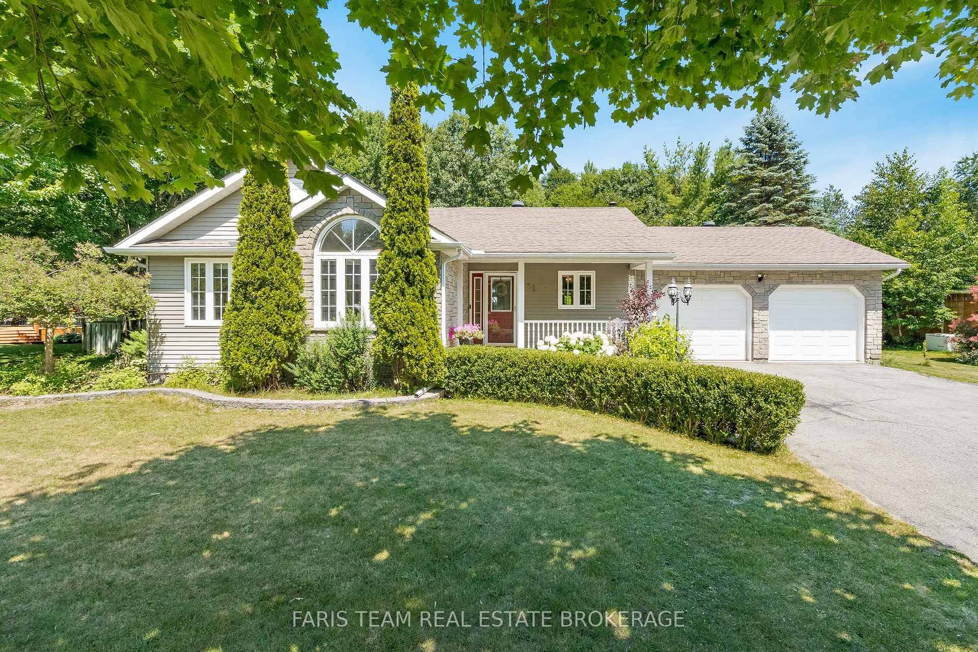Top 5 Reasons You Will Love This Home 1 2, 315 finished square feet 1, 375 above grade 940 finished basement Inviting four bedroom bungalow with a spacious, open layout, ...
