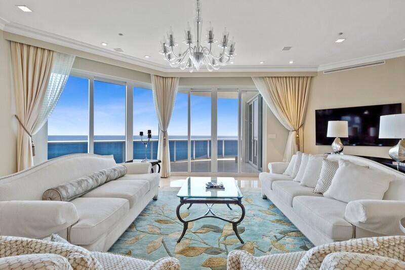 Sophisticated Penthouse in Fort Lauderdale's renown, L'Hermitage.