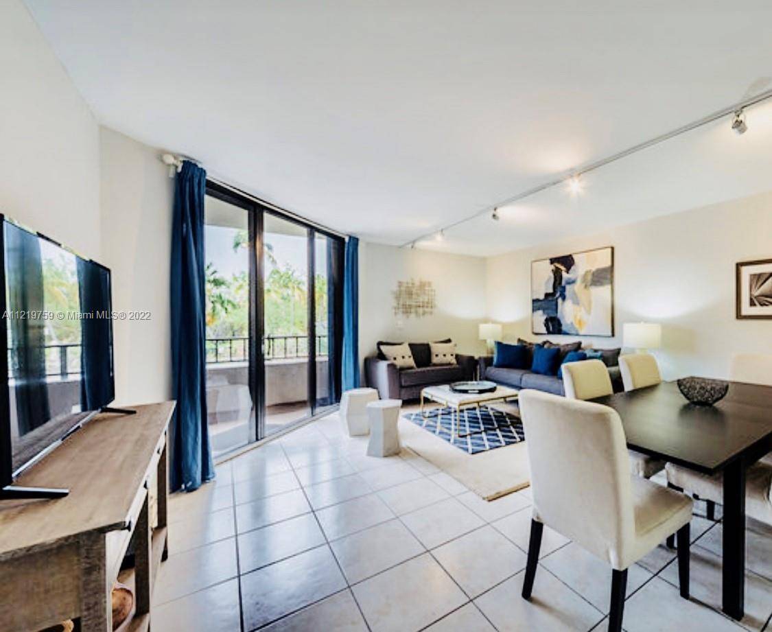 Spacious 3 3 furnished enjoy all the amenities Key Colony has to offer including beach access, pools, tennis courts, beauty salon, grocery store, restaurant and more.