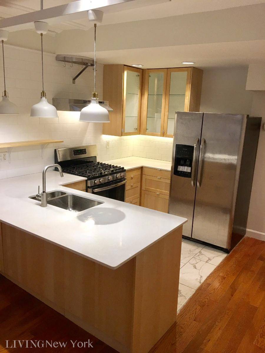 Kitchen with Stainless steel appliances, Dishwasher, Side by side refrigerator w ice maker, private garden.