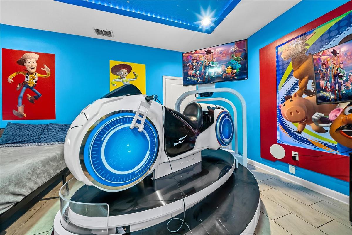 VR bike simulator with hundreds of games