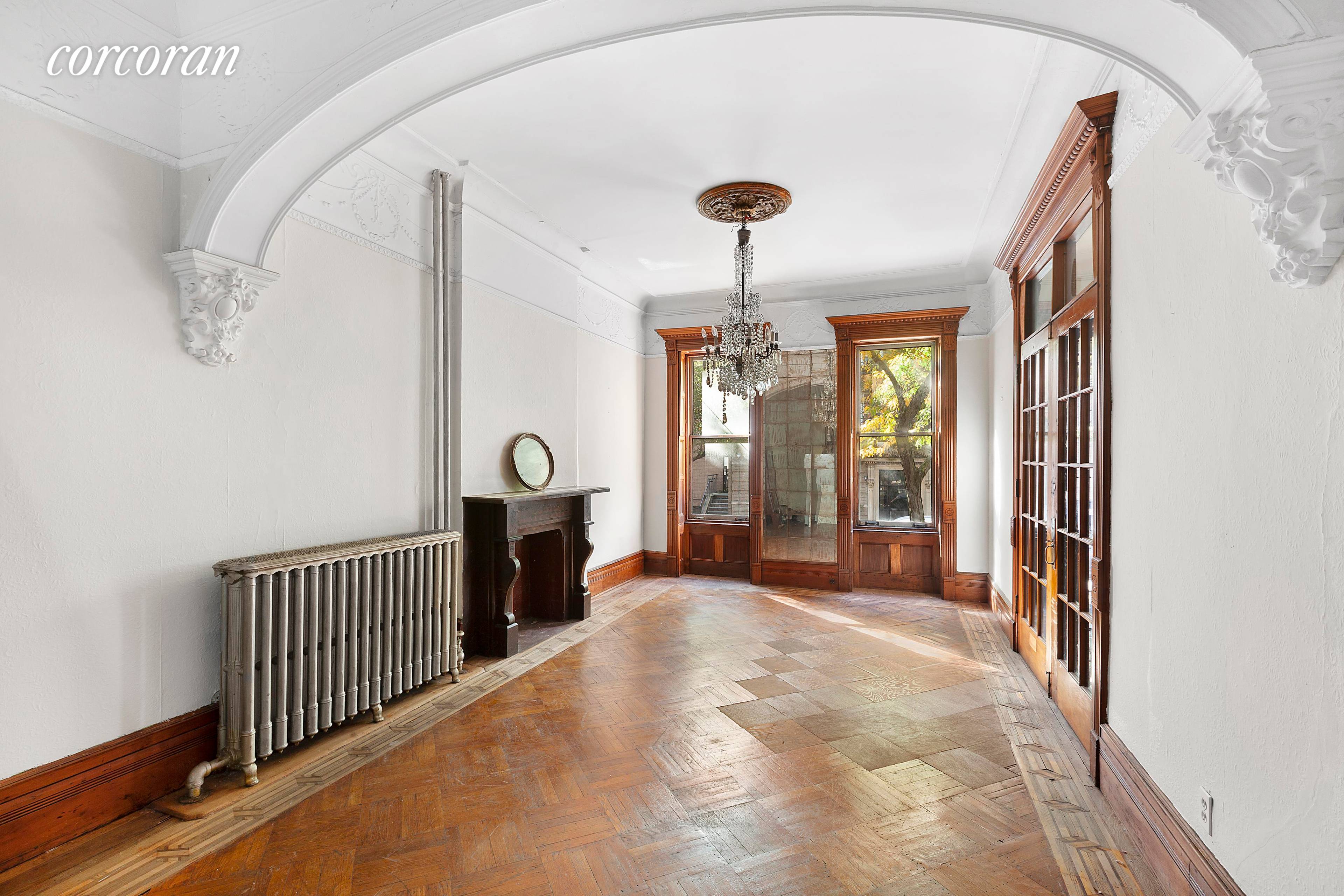 Welcome home to this exquisite 1881 townhome !