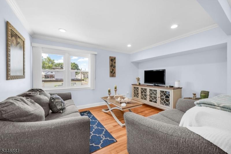 Open Concept Main Floor