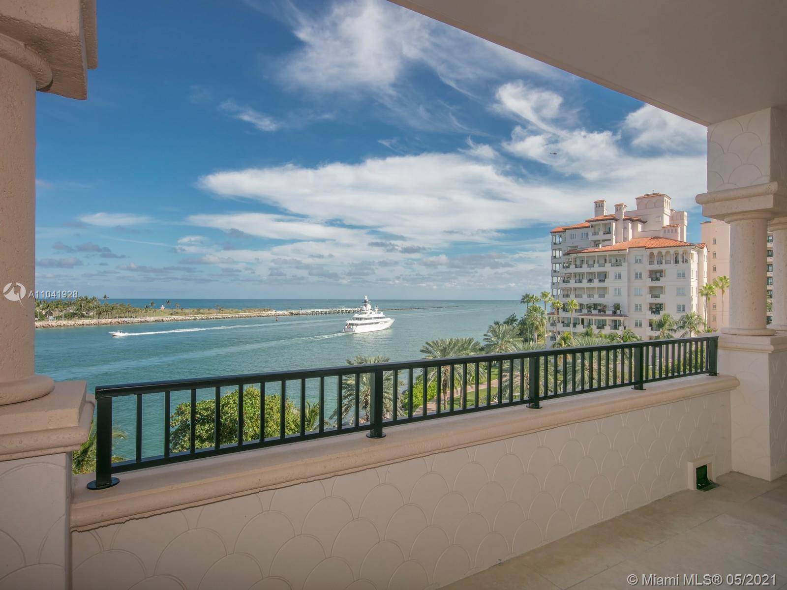 Spectacular 4 Bedroom unit in Fisher Island and concierge building.