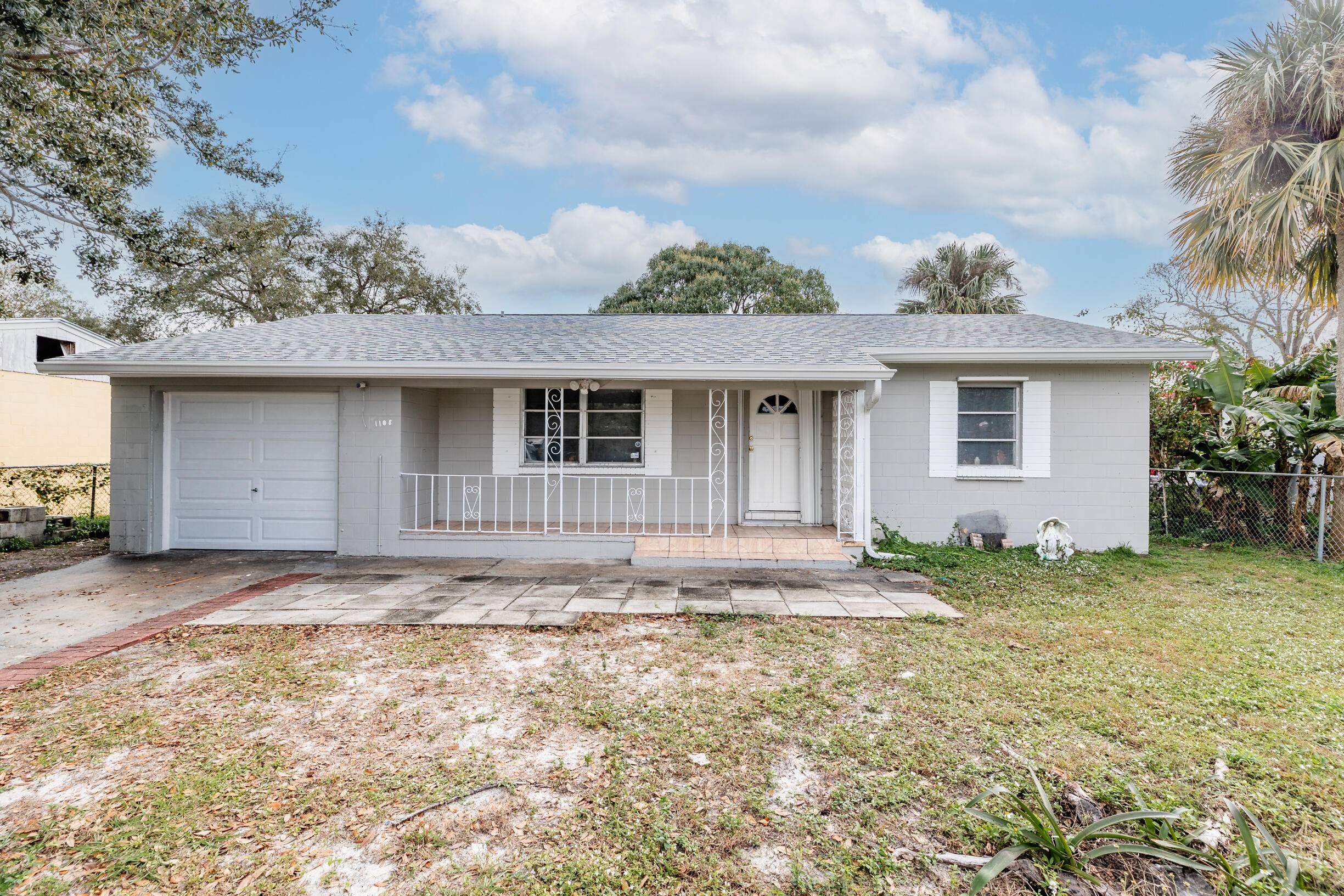 Discover the charm of this 2 bed, 1 bath home, with an added bonus a versatile den that can easily transform into a 3rd bedroom, adapting to your evolving lifestyle ...