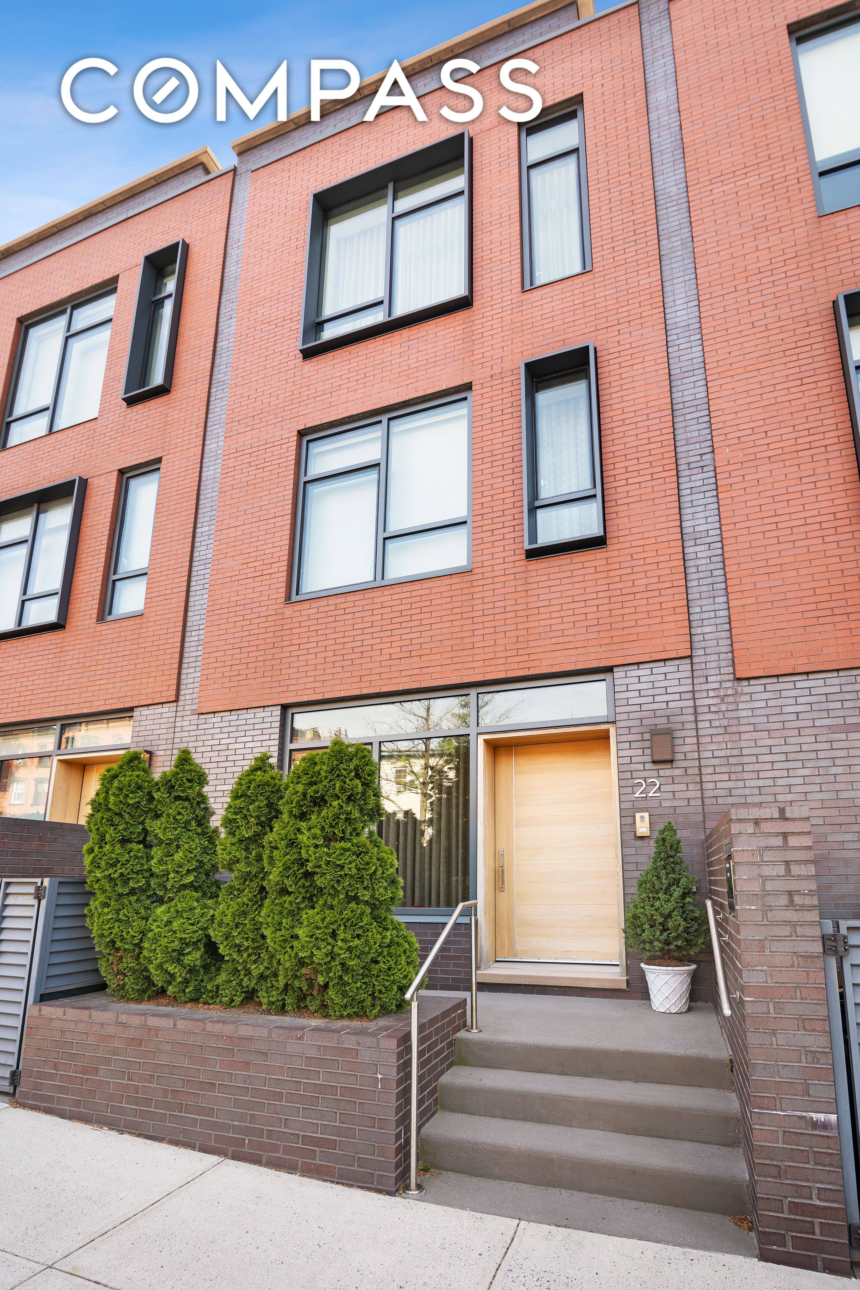 The modern townhouse you have been waiting for !