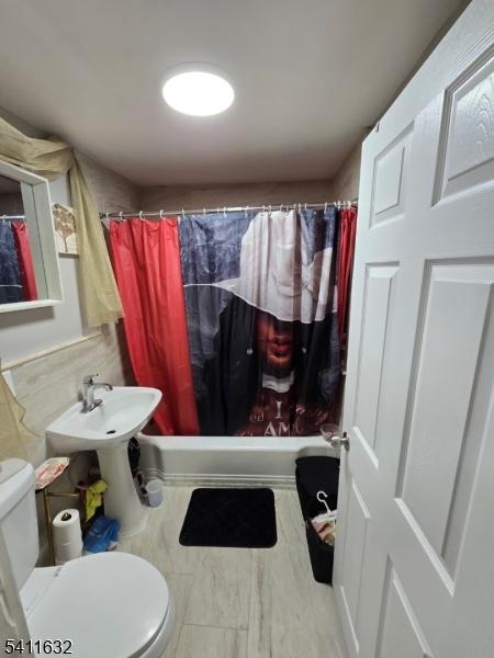 Unit 2 bathroom