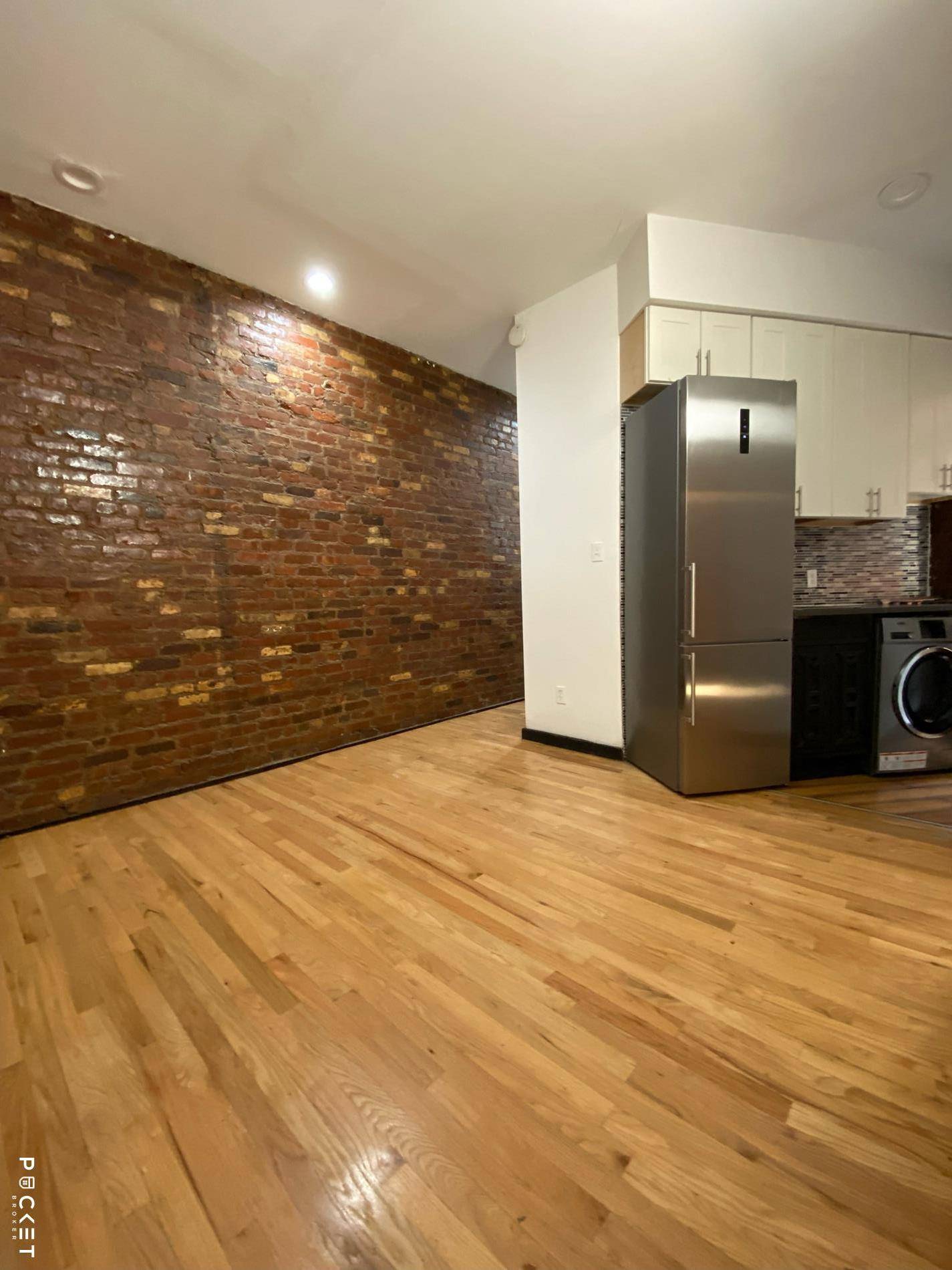 LARGE and BRIGHT 4 Bedroom near Union Square !