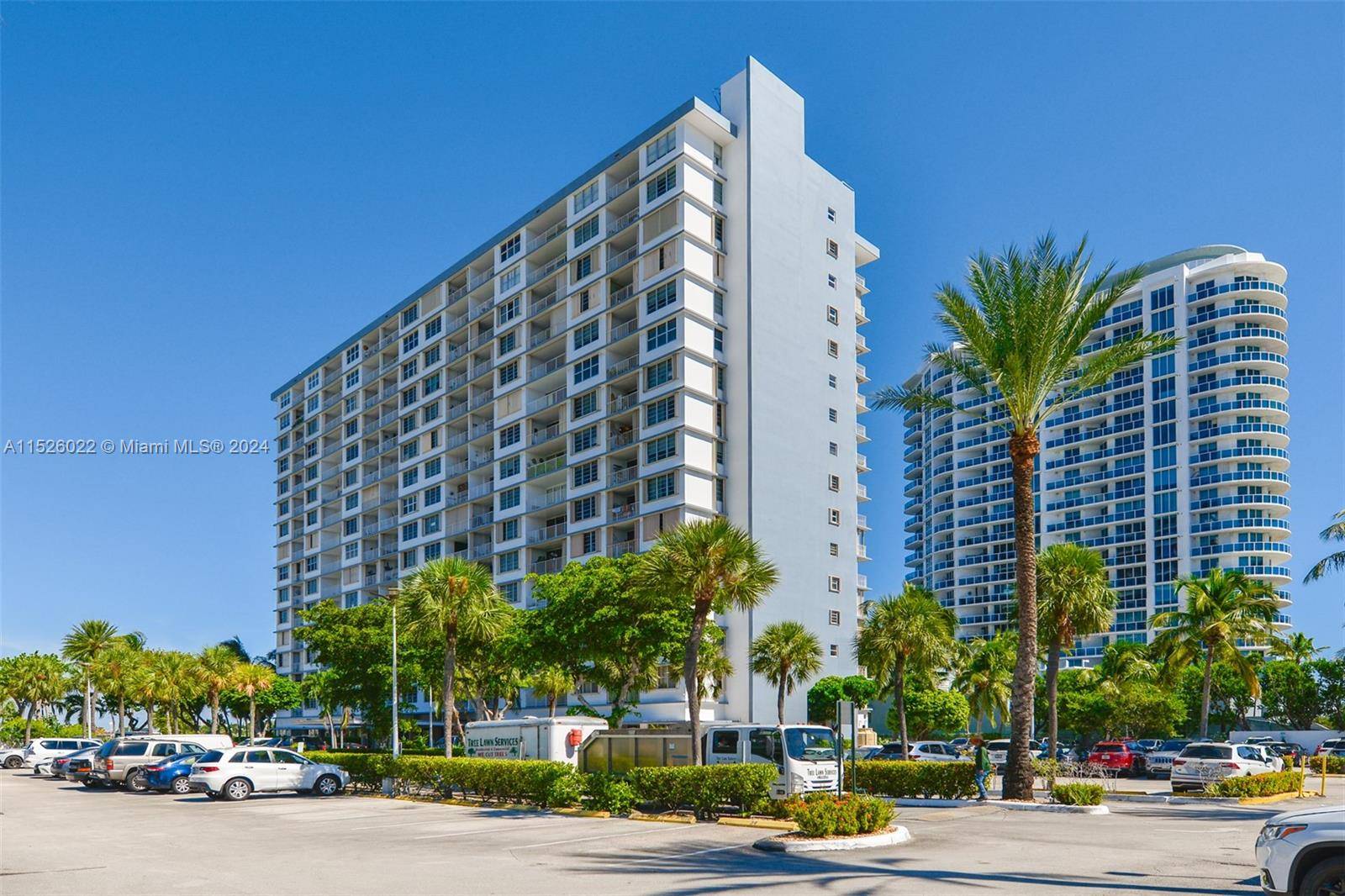 Stunning oversized unit at Kennedy House in North Bay Village with incredible intercostal views.