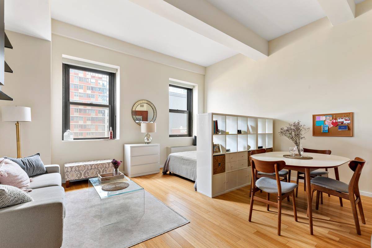 Fantastic investor opportunity in a rarely available studio at the incredible BellTel Lofts in Brooklyn !