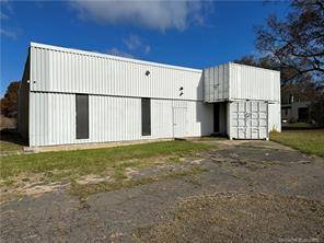 Rarely available, 11, 000 Square Feet Industrial Building on 2.