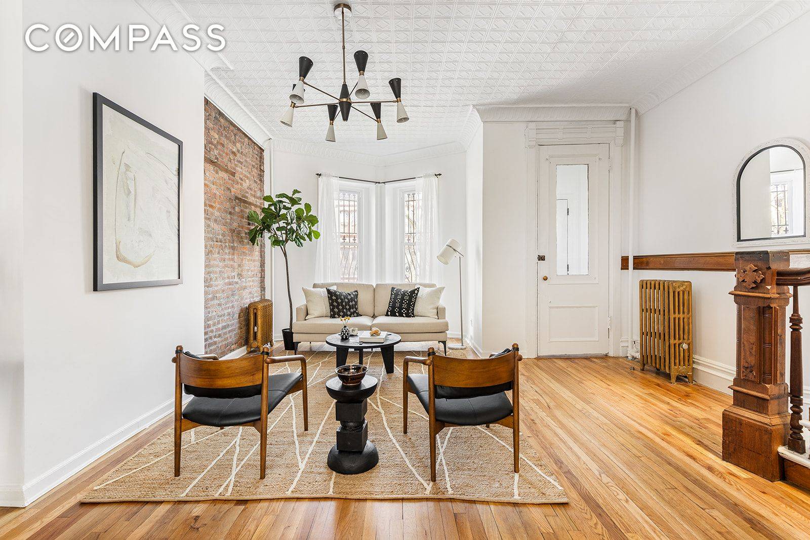 Welcome to 476 10th Street, a beautiful brownstone on a tree lined block of classic Park Slope brownstones.
