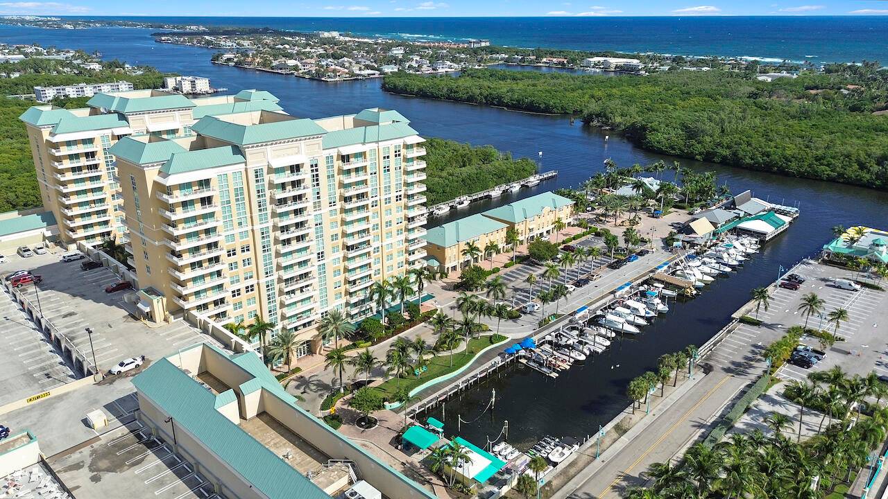 Welcome to this beautiful fully furnished ocean view one bedroom one bathroom condo located in the heart of Boynton Beach.
