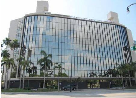 Great office storefront live work space with high exposure location on Biscayne Boulevard by MiMo district.