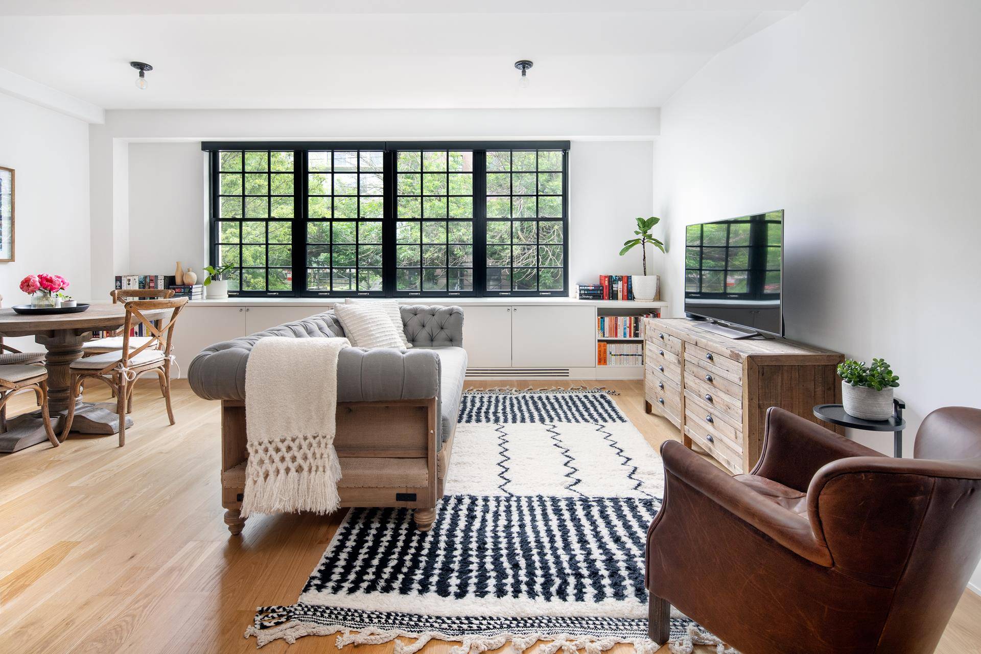 Stunning sun splashed interiors and the perfect Park Slope location await in this contemporary two bedroom, two bathroom condominium by the respected Brooklyn Home Company.