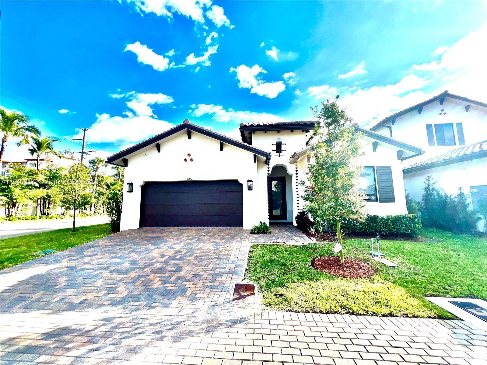 Beautifully furnished single family home at Canarias, Downtown Doral.