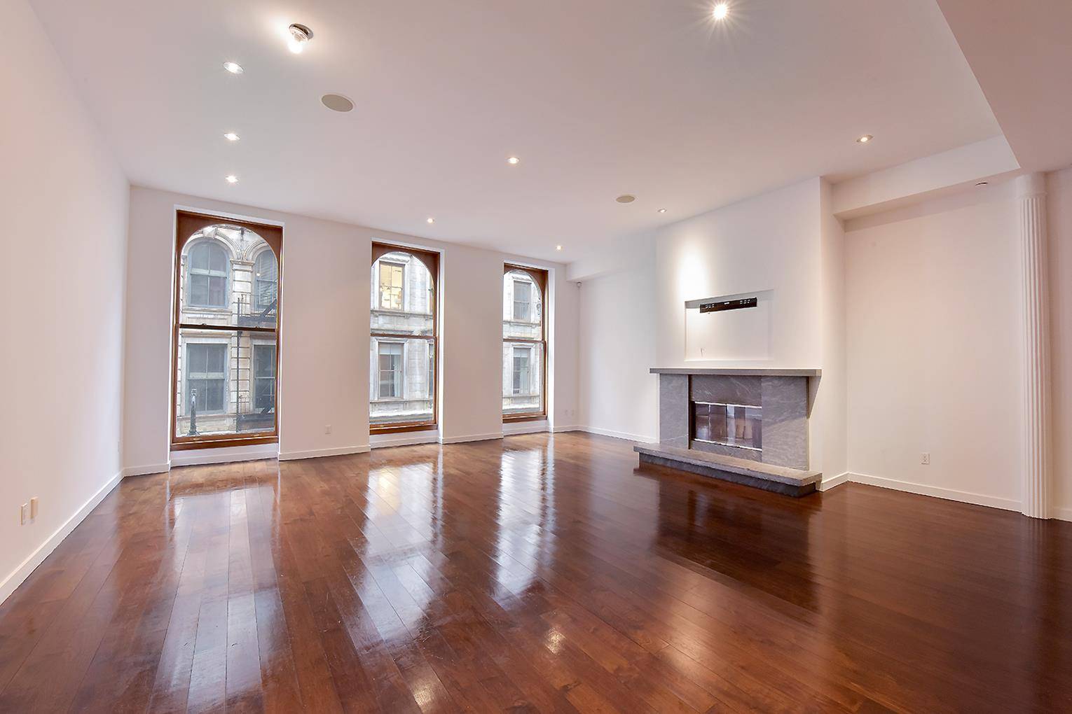 Wonderful views of the historic cast iron lofts lining the cobblestone streets below, residence 2C at 22 Mercer Street is a sprawling condo loft home of nearly 2, 400 SF ...