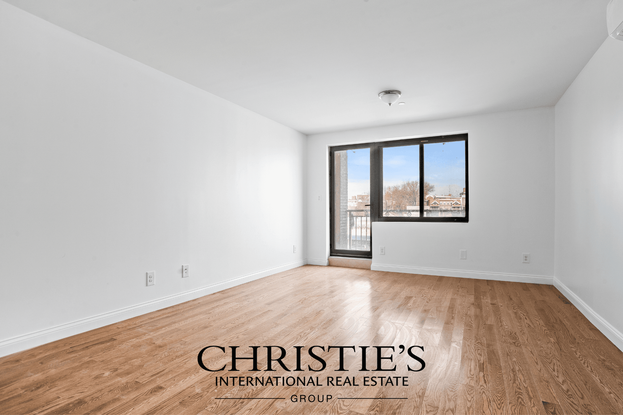 Step into the inviting comfort of this newly built 2 bedroom, 2 bathroom apartment located in the vibrant neighborhood of Woodside.