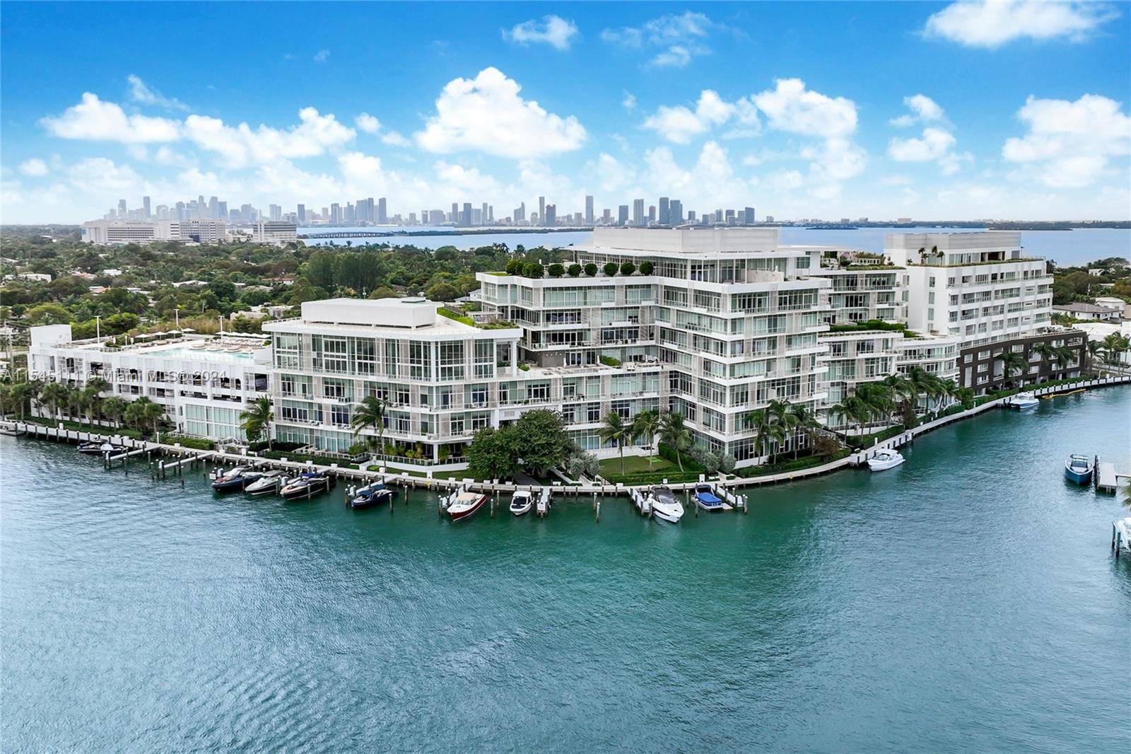 The Ritz Carlton Residences Miami Beach is situated on a prime waterfront location along Surprise Lake and Waterway designed by renowned Italian architect Piero Lissoni.