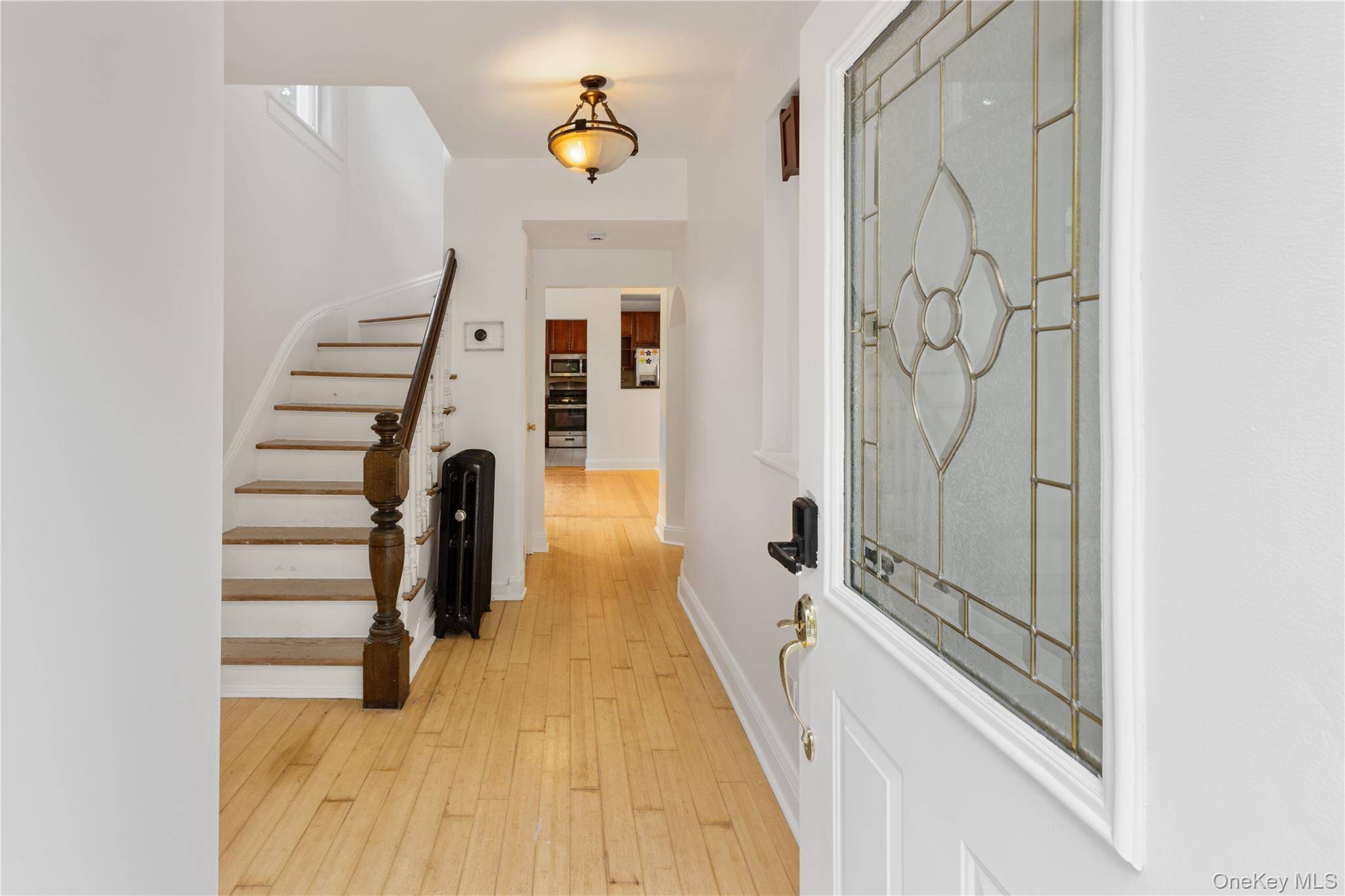 Welcome to 15 Desmond Avenue !