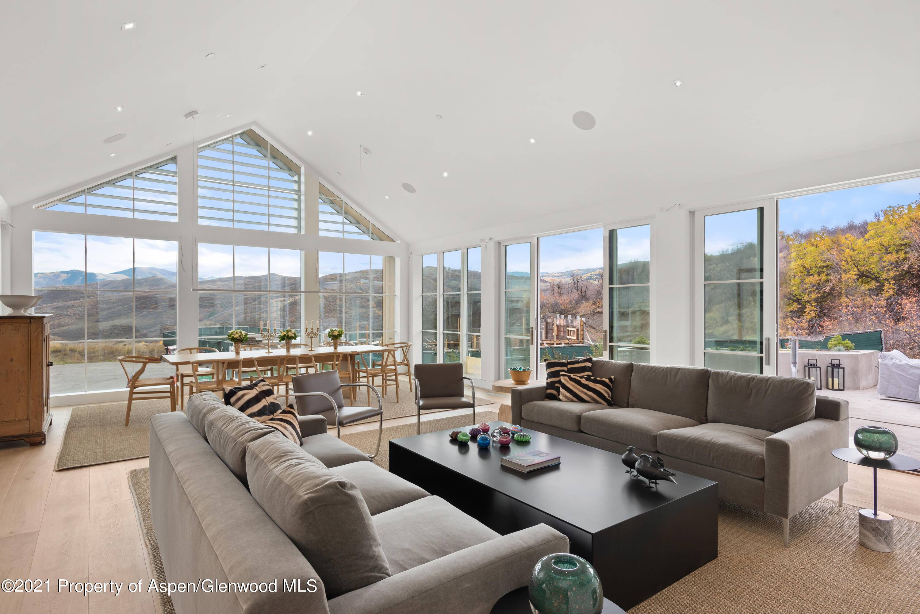 This beautifully appointed home, which was featured in 'Colorado Homes and Lifestyles', is the perfect getaway for an Aspen Snowmass experience, in winter or summer.