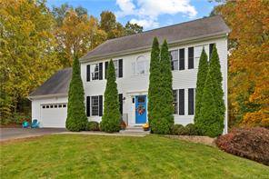 Updated colonial in a beautiful and desirable East Hampton neighborhood.
