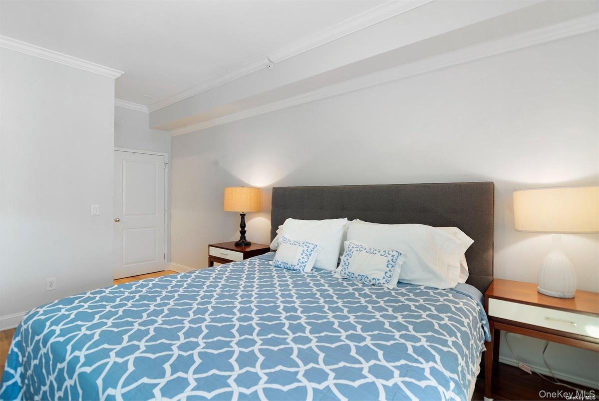 Primary En Suite Bedroom