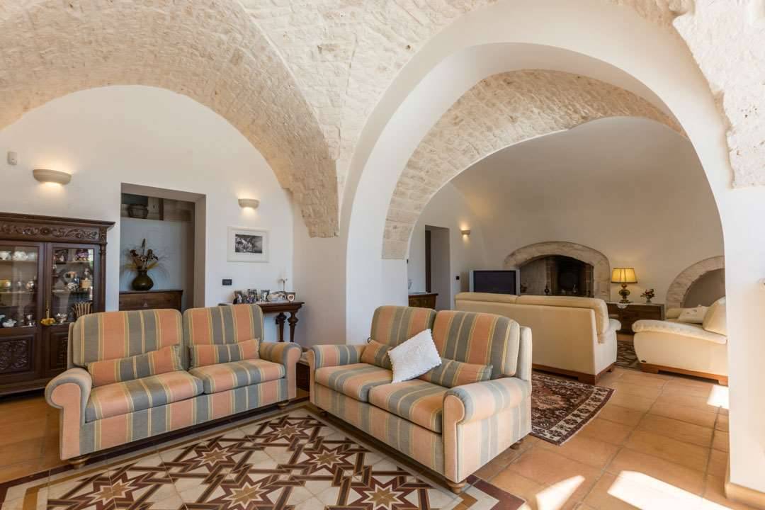 Villa Fumarola for Sale in Ostuni