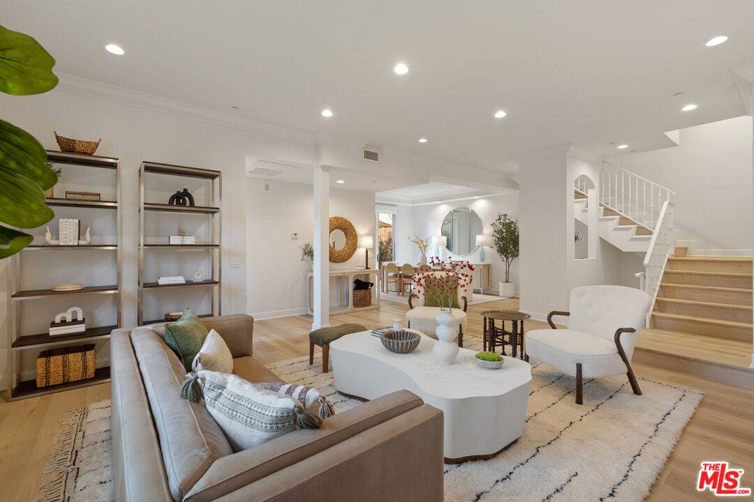 1032   3rd St 3BR Santa Monica La