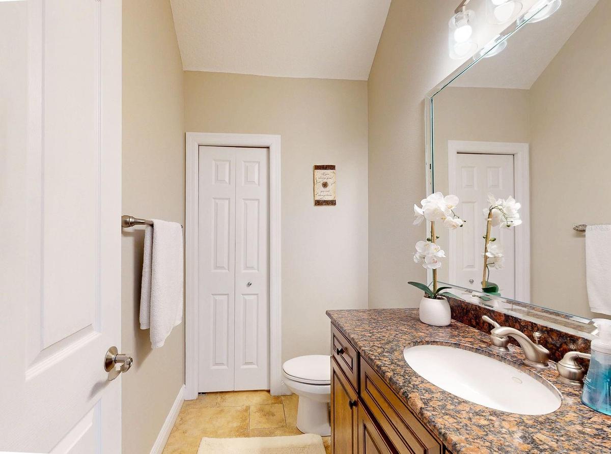 Downstairs guest bath