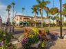 Downtown Venice is so beautifully maintained and landscaped