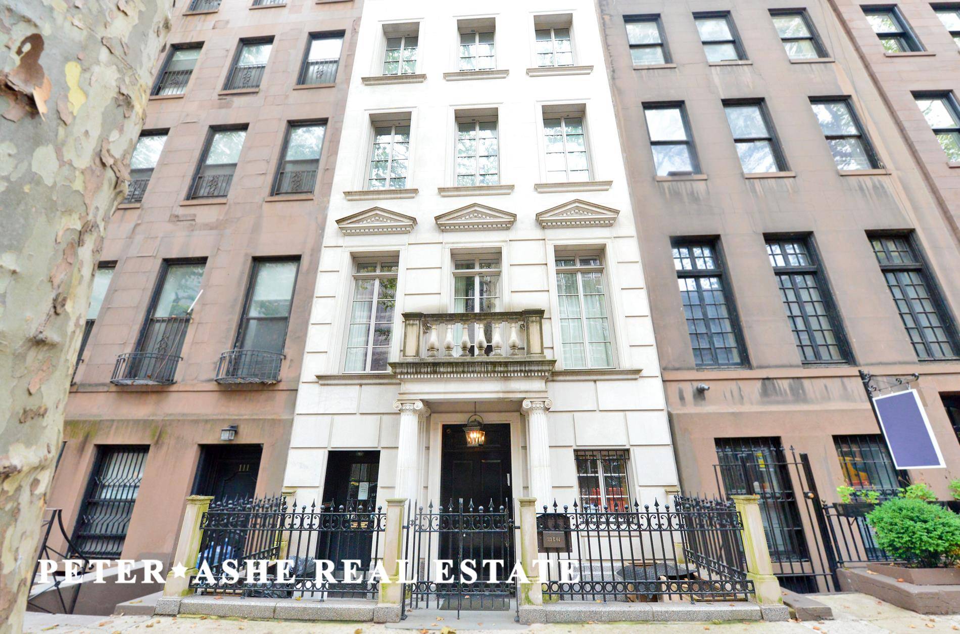 Prime medical office space located on the ground floor of a beautiful Upper East Side Townhouse.