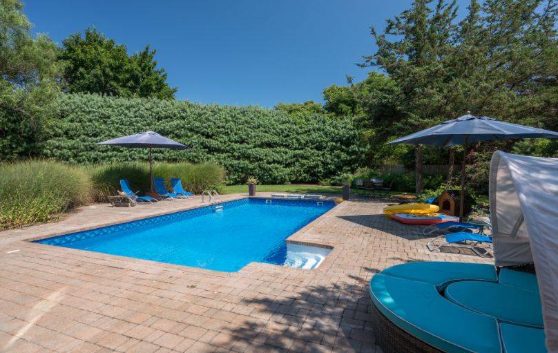 Amazing 4 Bedroom Westhampton Rental With Pool