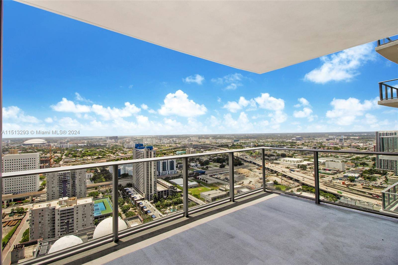 2 beds plus den 3 baths. PARAMOUNT features unparalleled views and the most amenities building in the country, with access to 46 different amenities such as 5 pools, spa, outdoor ...