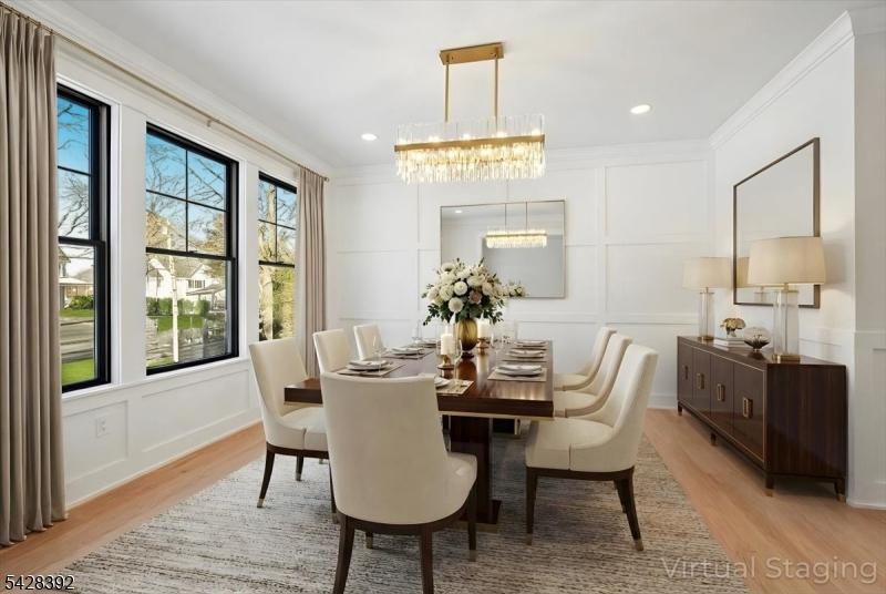 Dining Room Virtually Staged